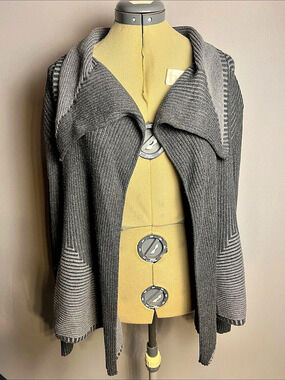 Spring + Mercer Gray Striped Draped Open Front Cardigan Women's